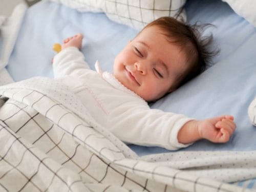 Dormir comme un bébé : conseils pour améliorer le sommeil des bébés et des jeunes enfants